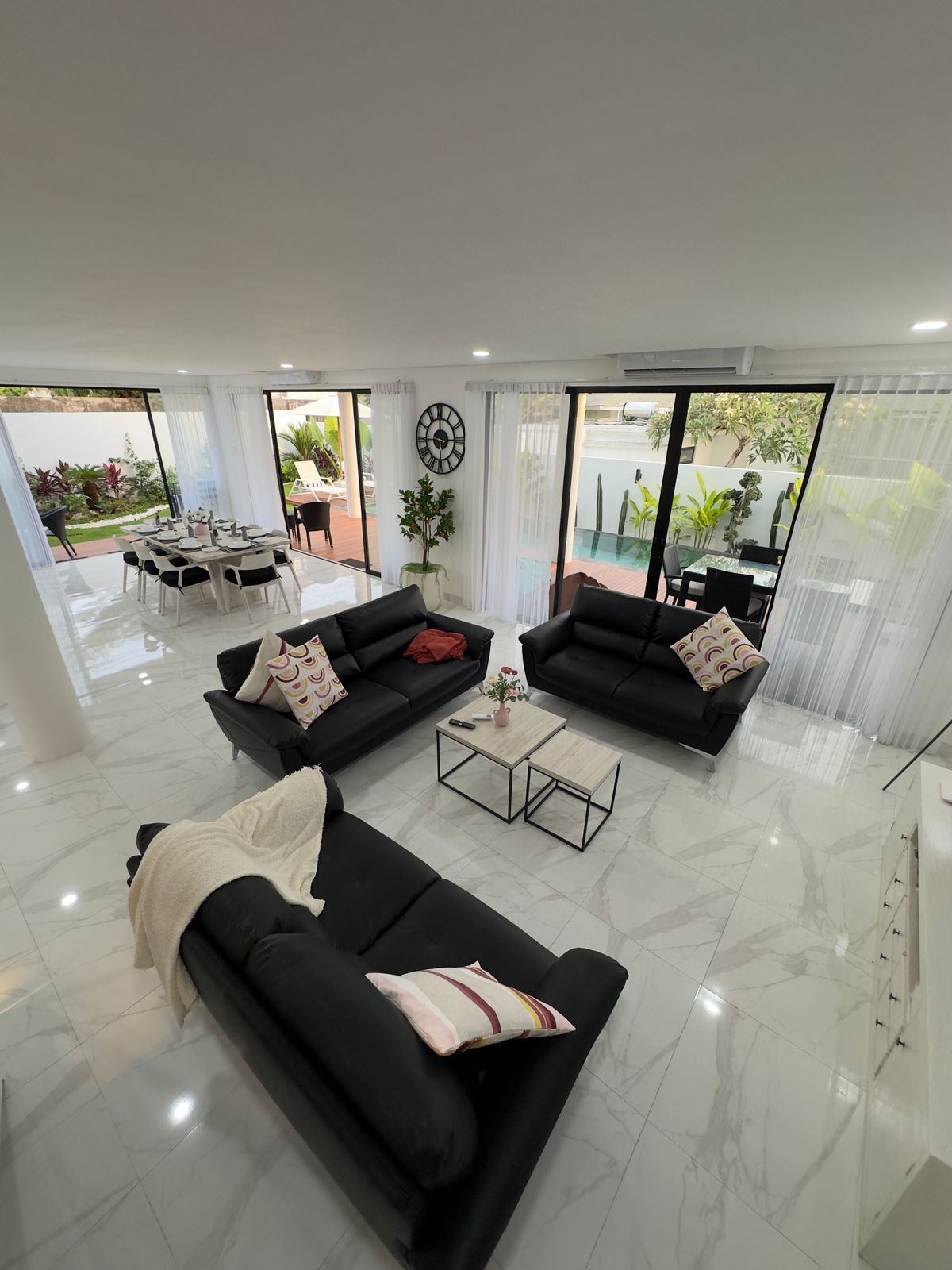 Villa image 3