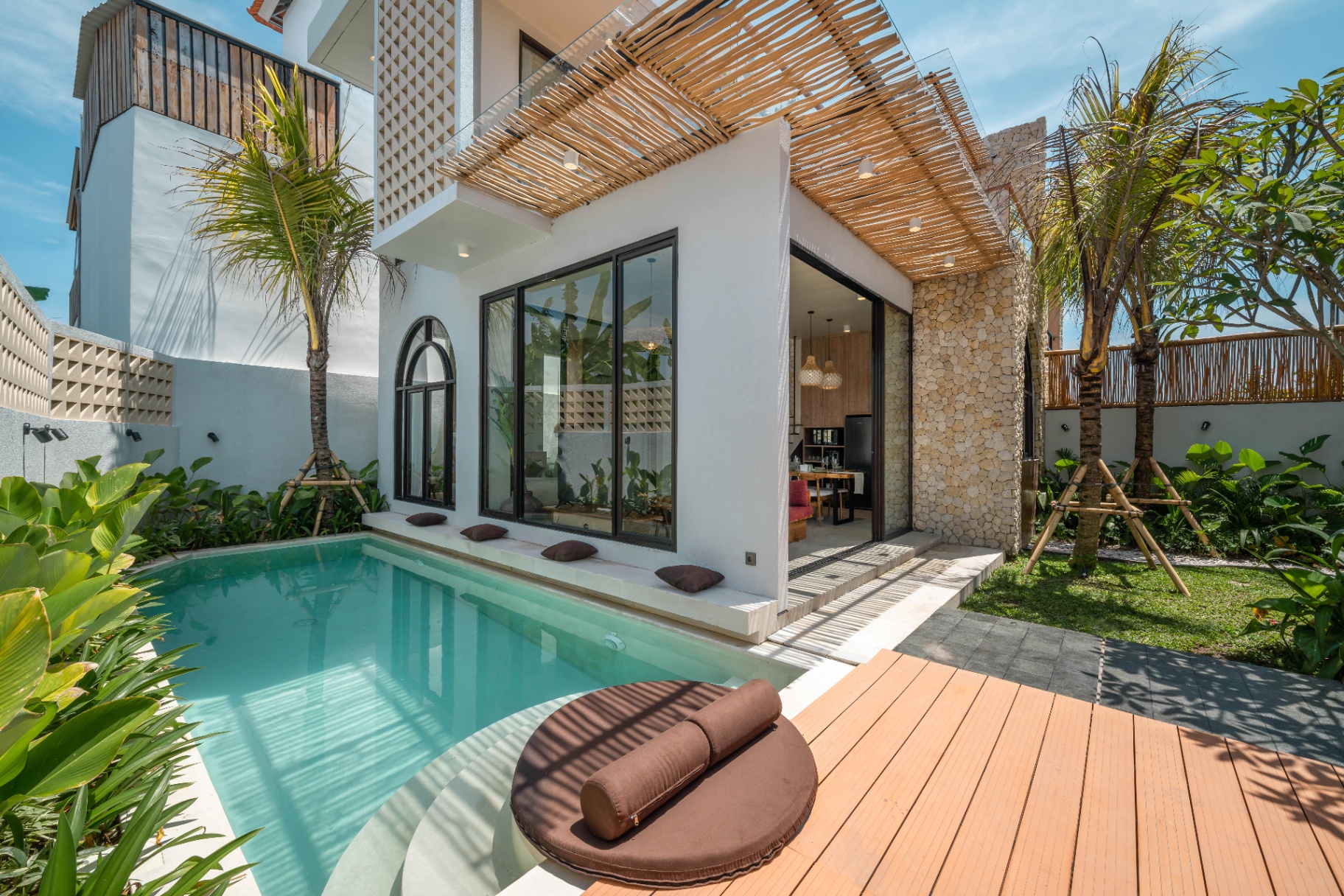 Alona Palm : Cozy & Modern 2 BR Villa w/ Pool