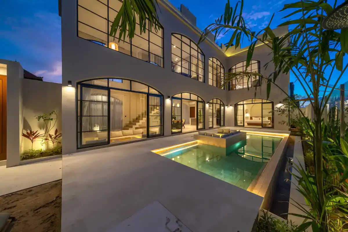 Villa image 1