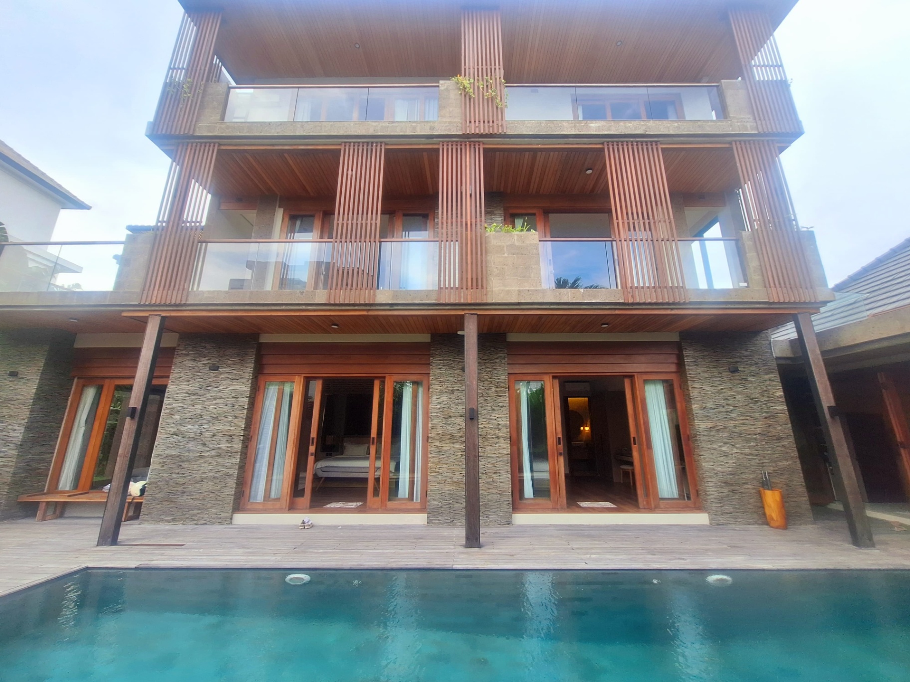 Villa image 5