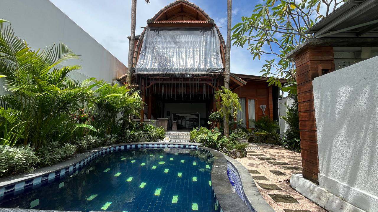 Villa image 1