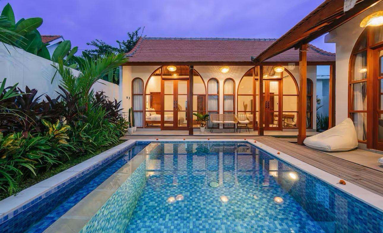 Villa image 1