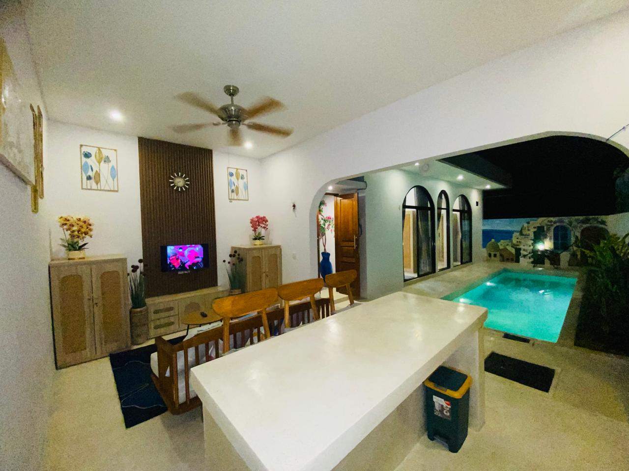 Villa image 1