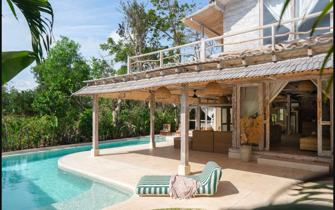 Villa image 1