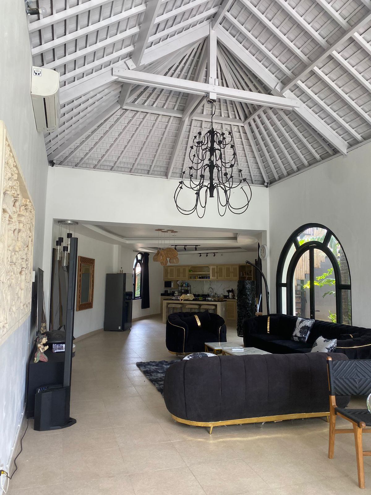 Villa image 4