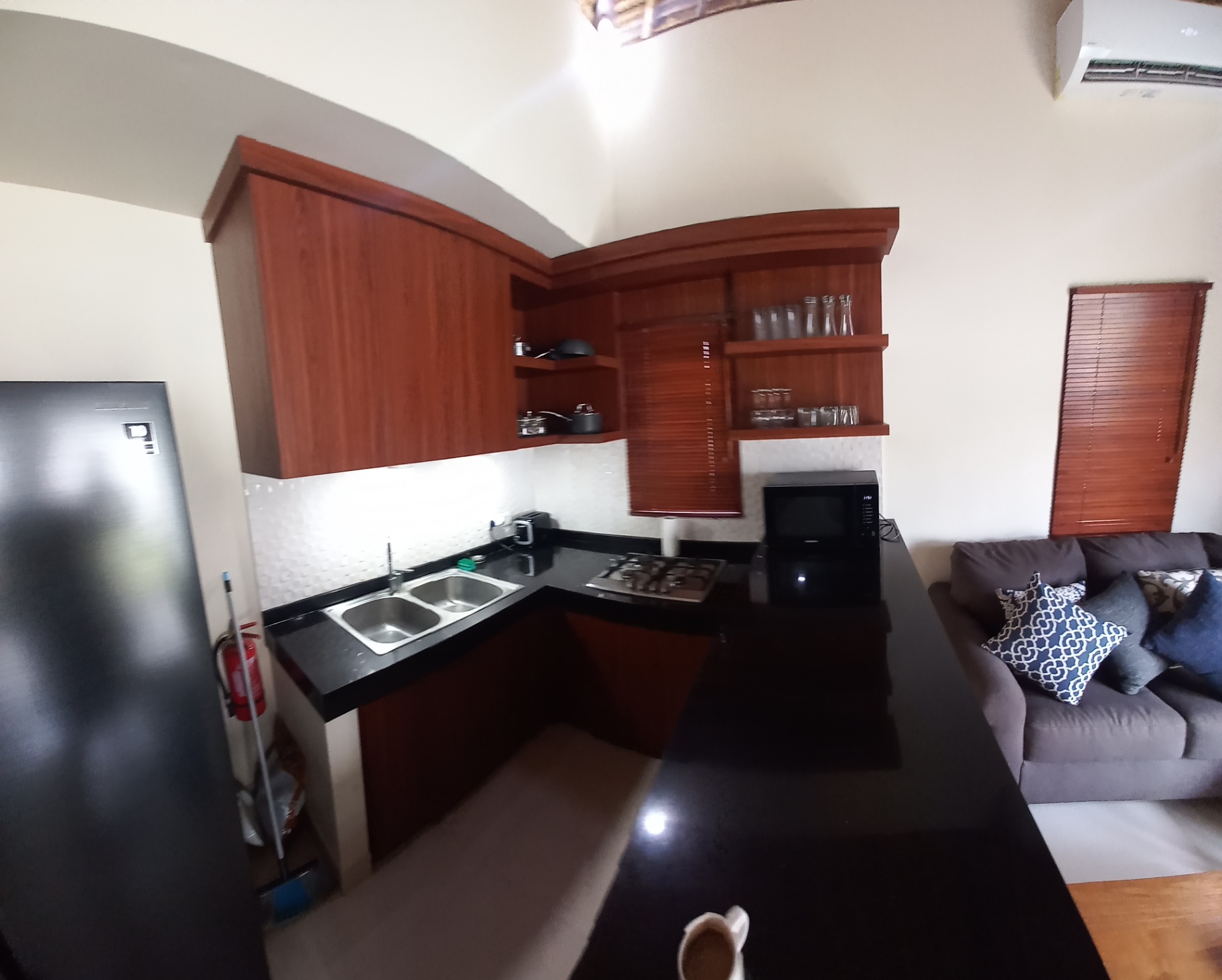 Villa image 3