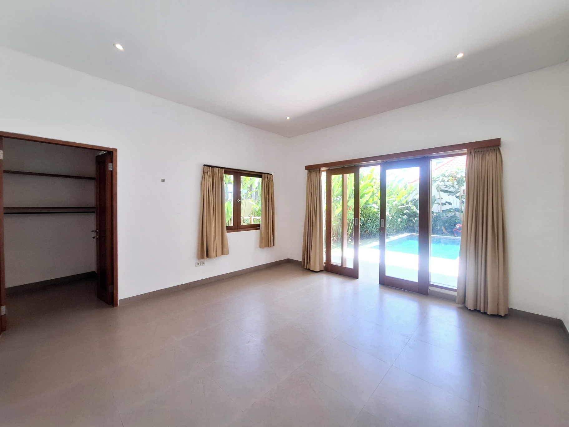 Villa image 4
