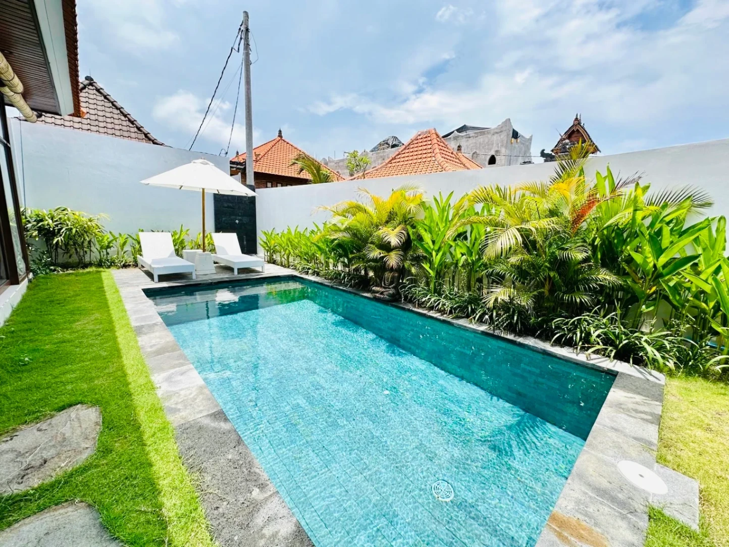 Villa image 1