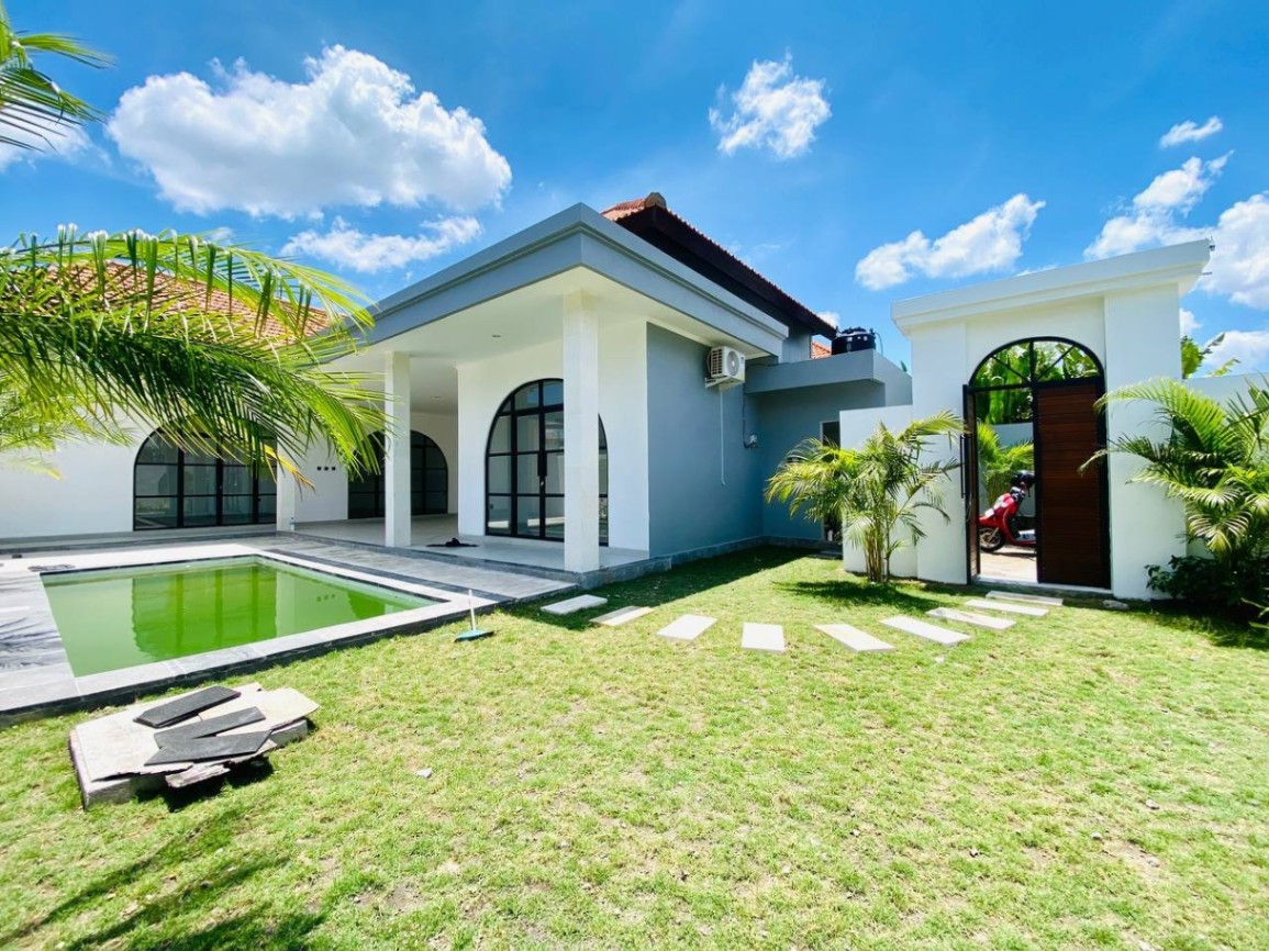 Villa image 1