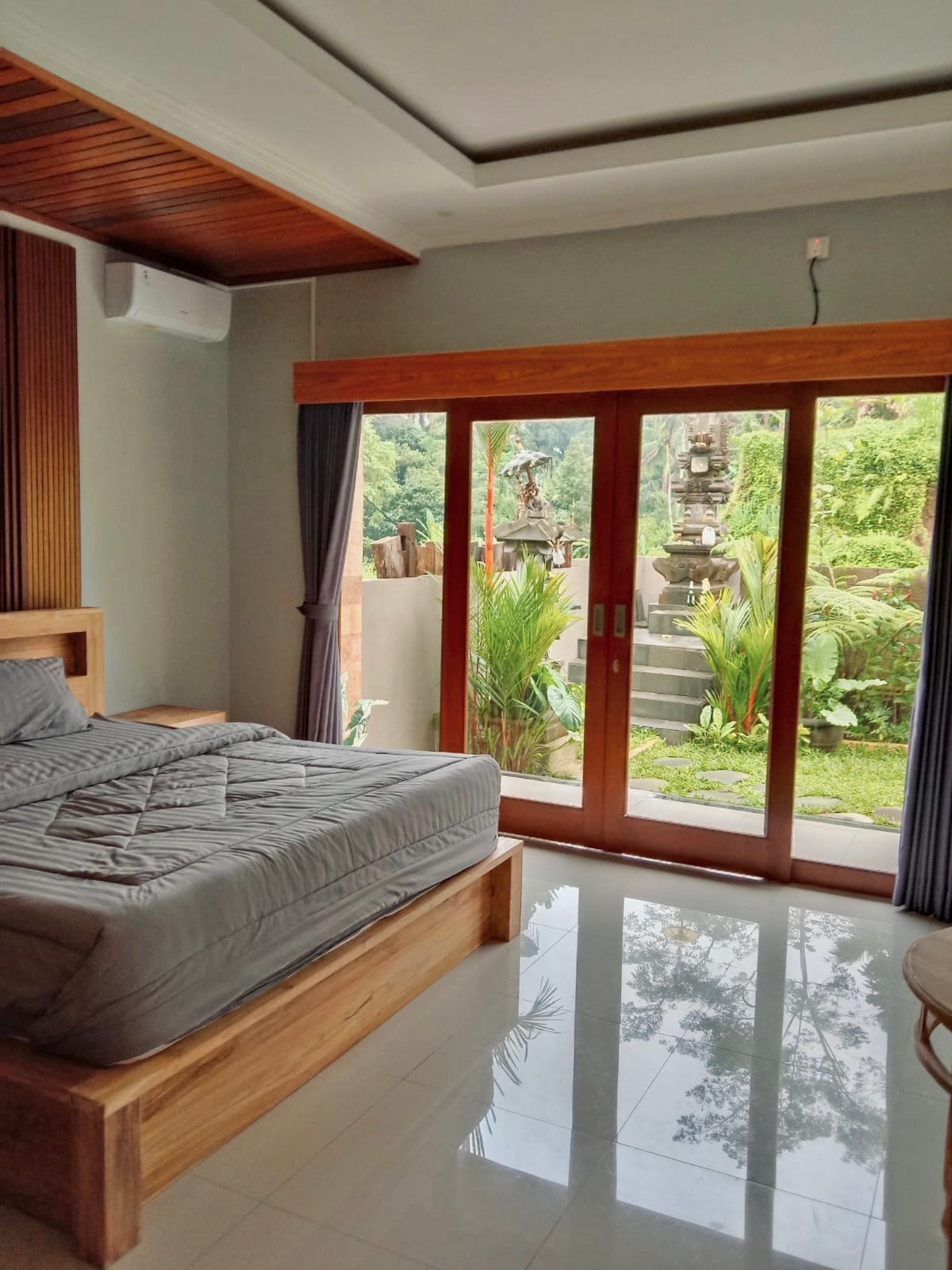 Villa image 3