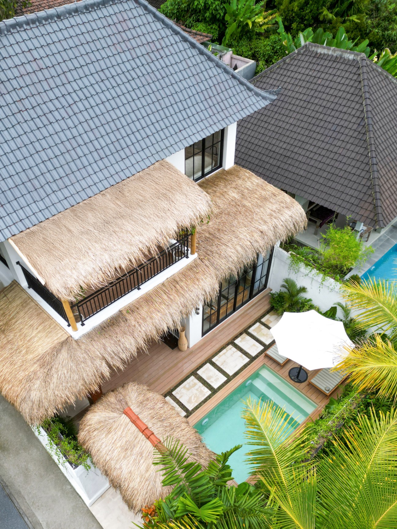 Villa image 1