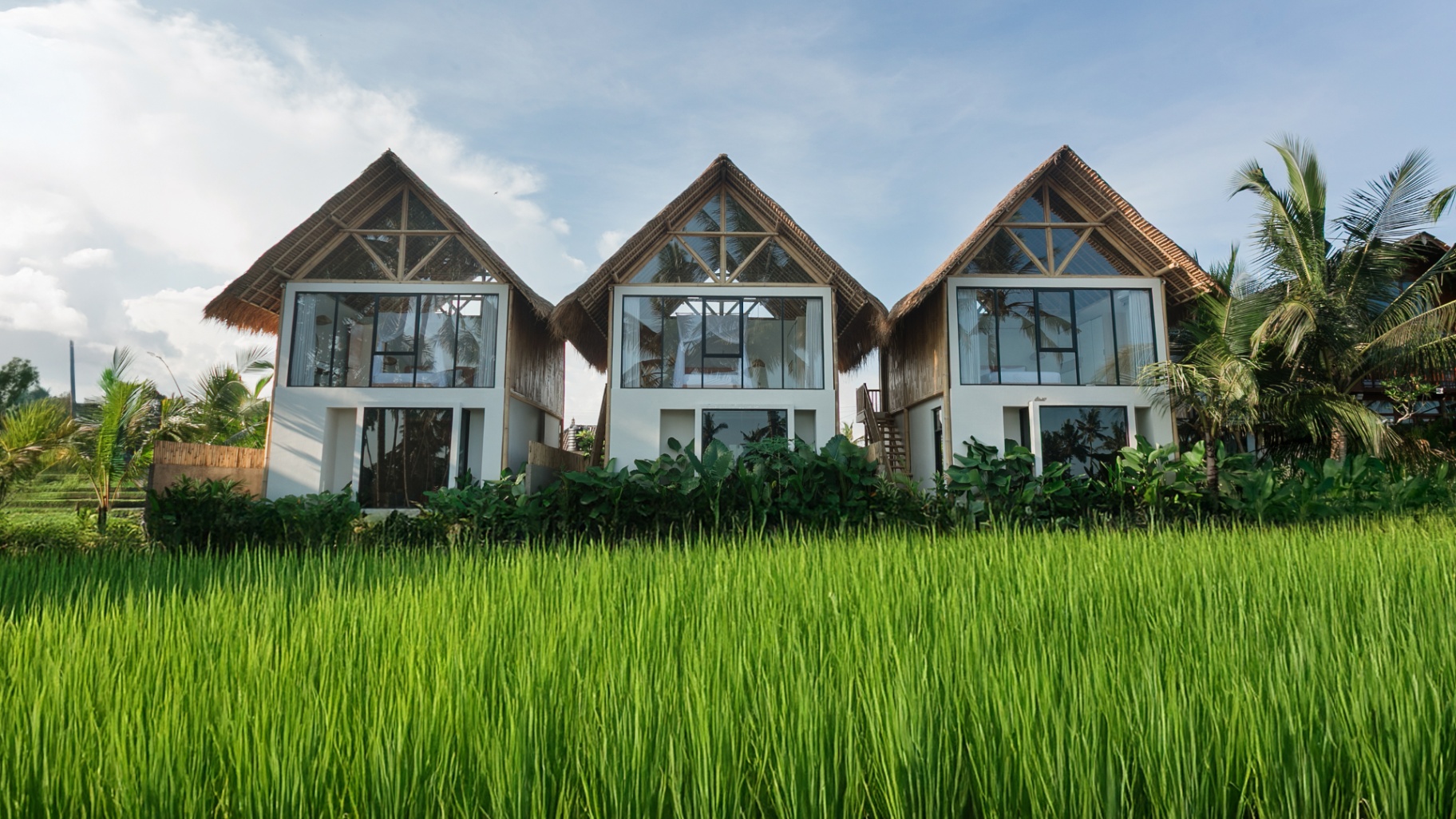 Green Harmony: 1BR Villa w/ Scenic View in Ubud