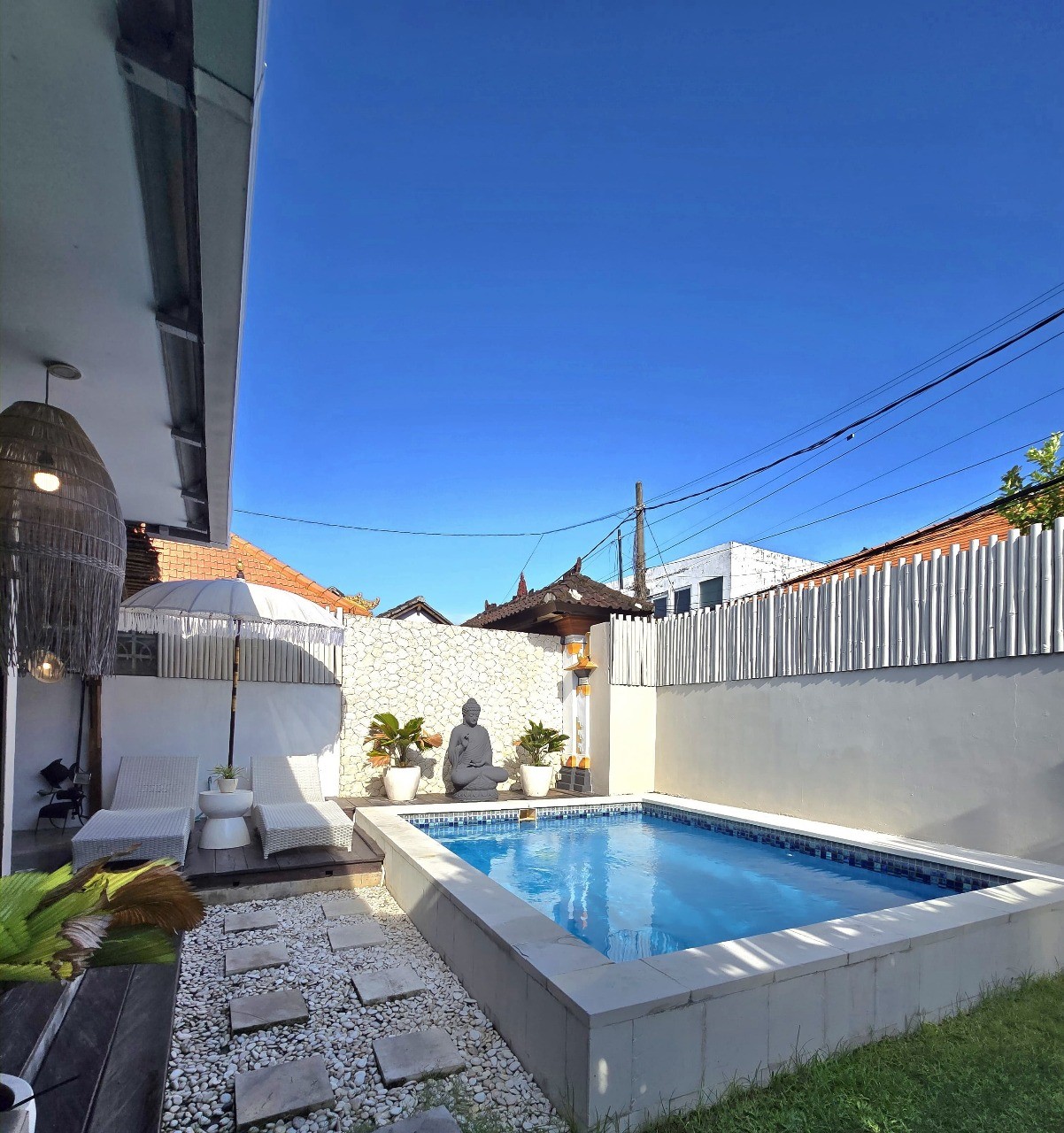 Villa image 1