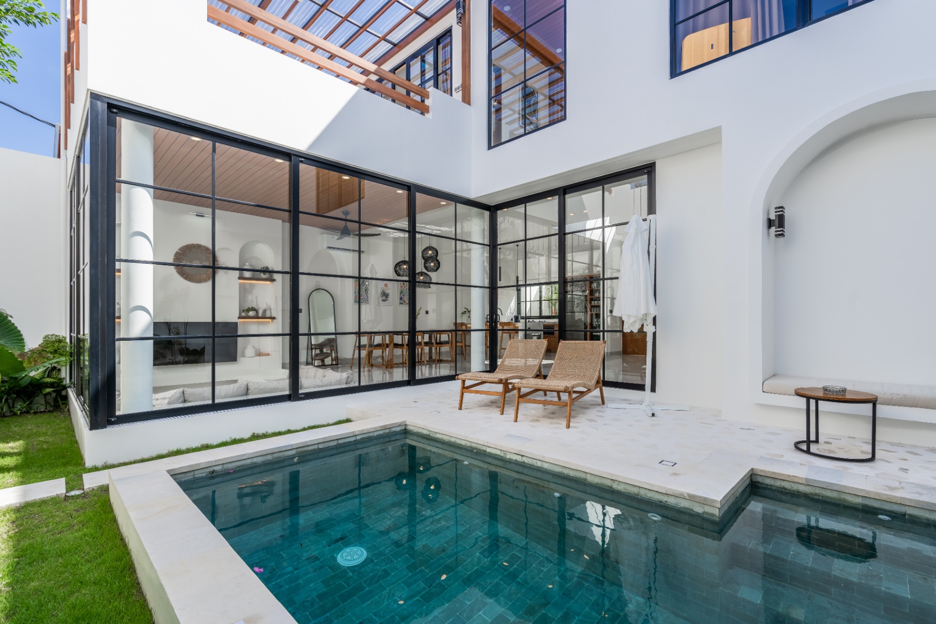 Villa image 1