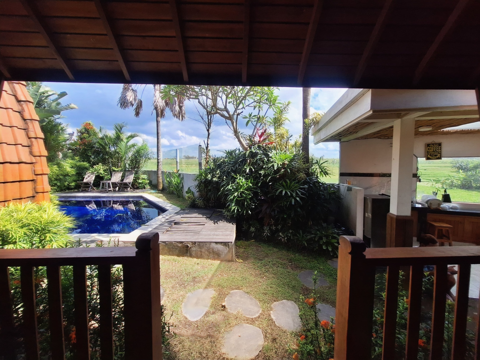 Villa image 2