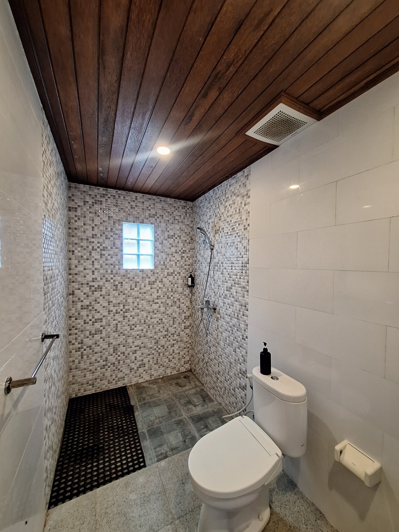 Villa image 3
