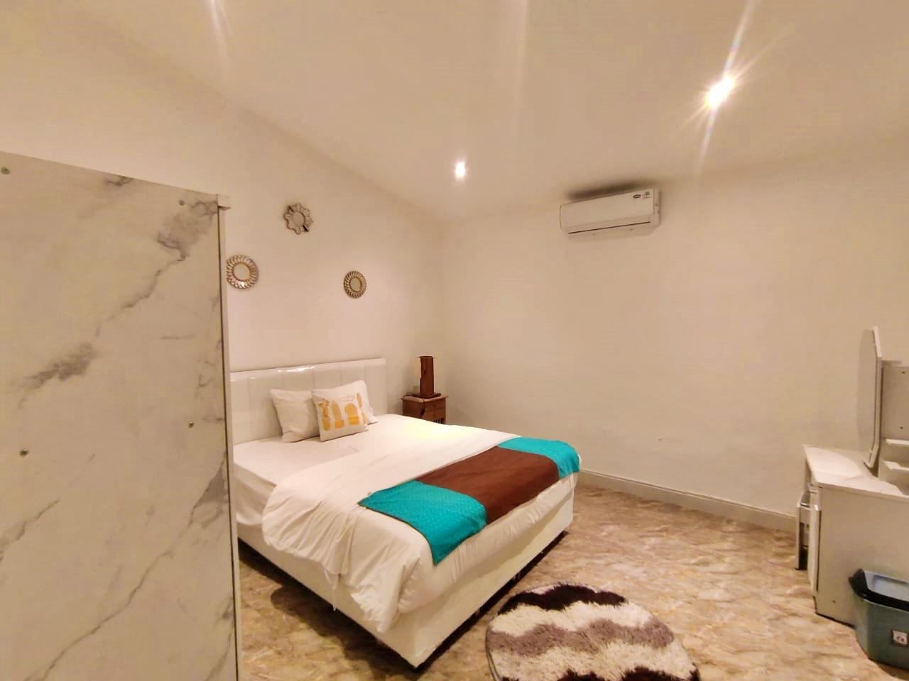 Villa image 2