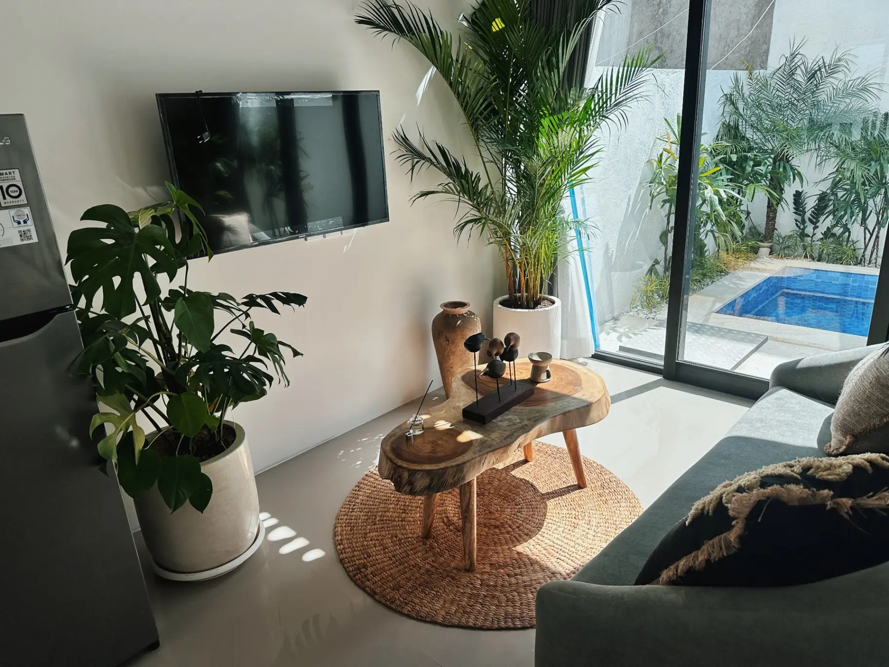 ✨ Your Own Private Oasis: New 1-Bedroom mezzanine Apartment in Tumbak Bayuh, Pererenan!