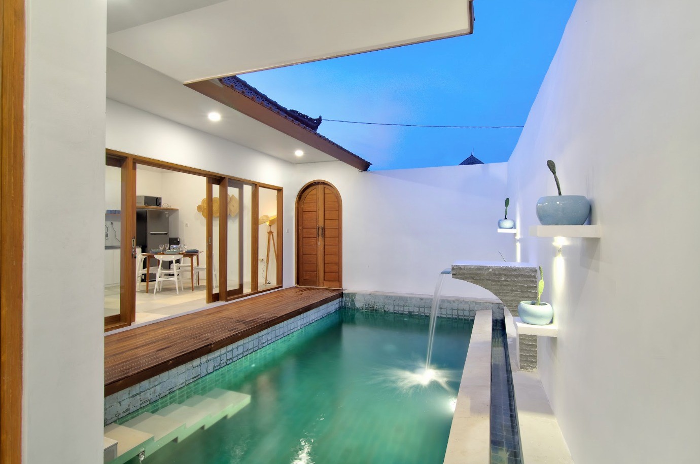 Villa image 1
