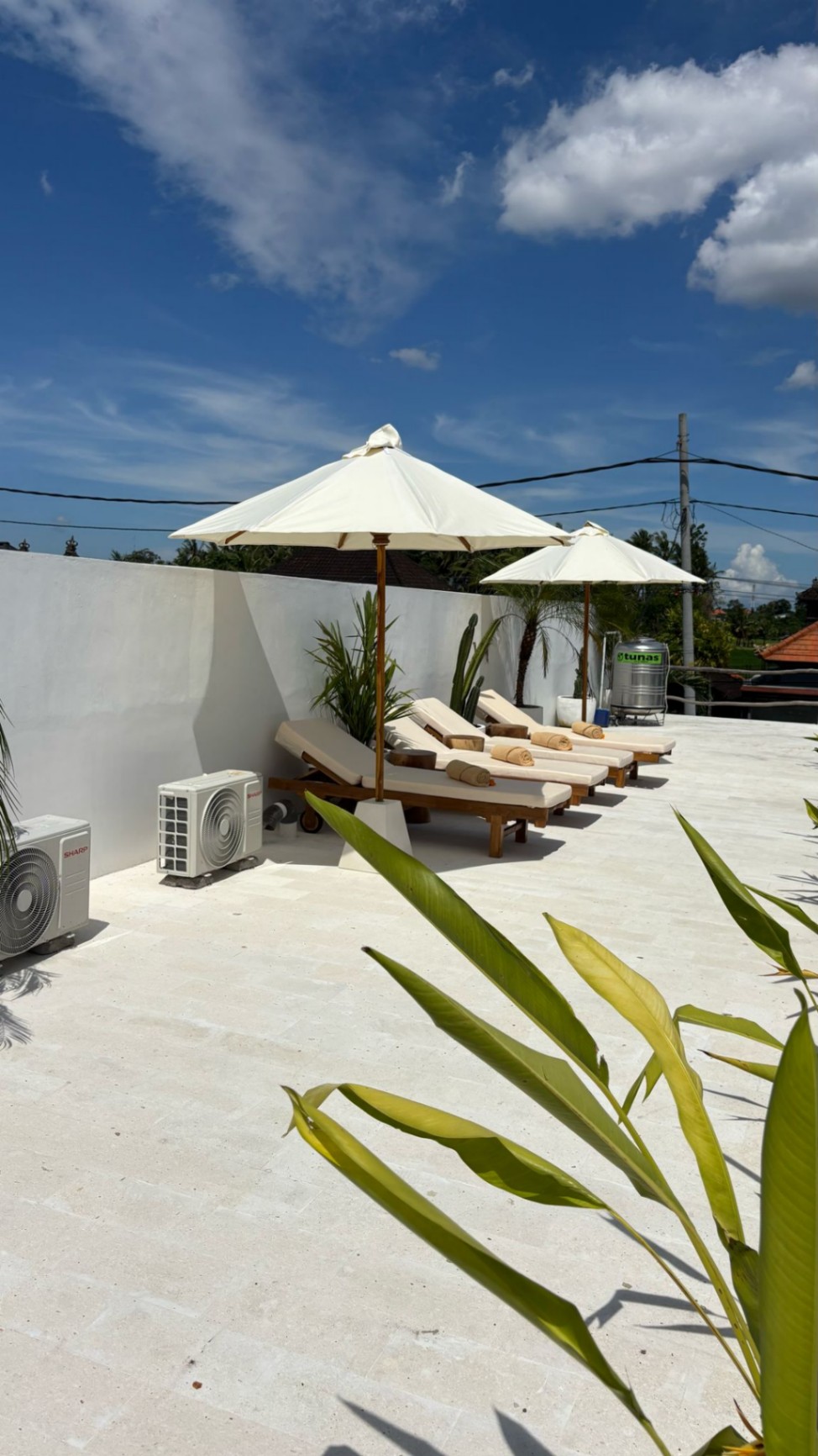 Villa image 3