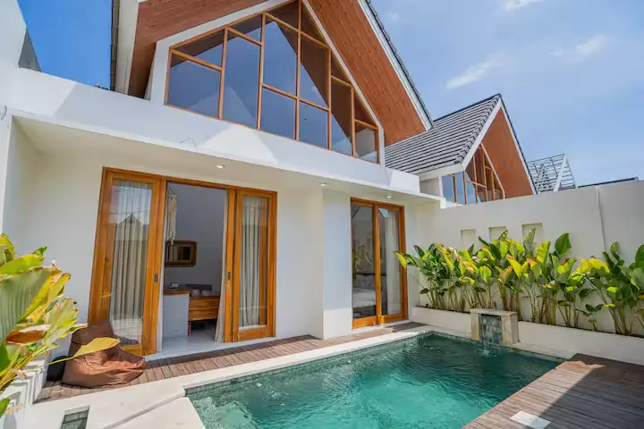 Sunrise Oasis - 2BR Villa in Kerobokan