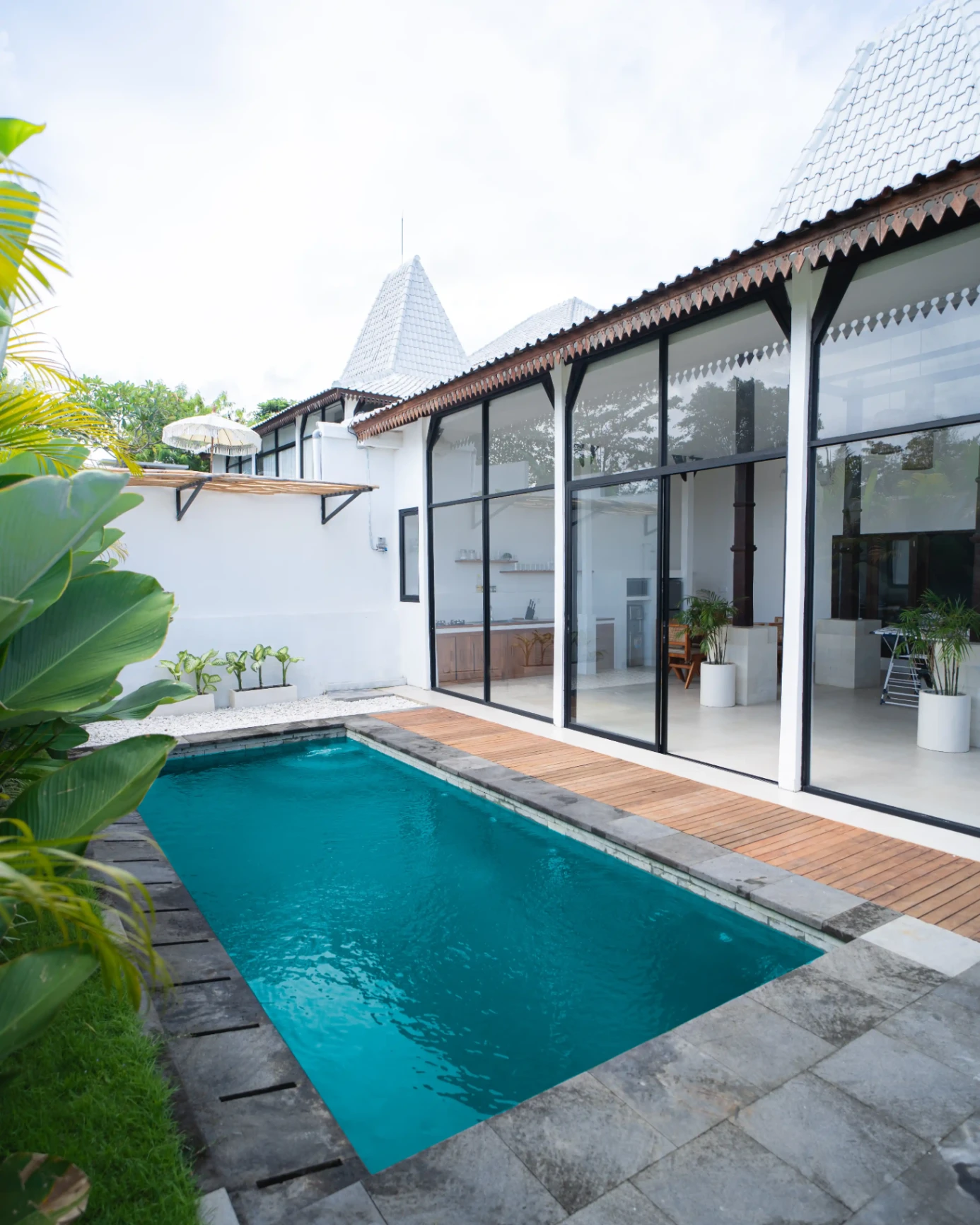 Villa image 1