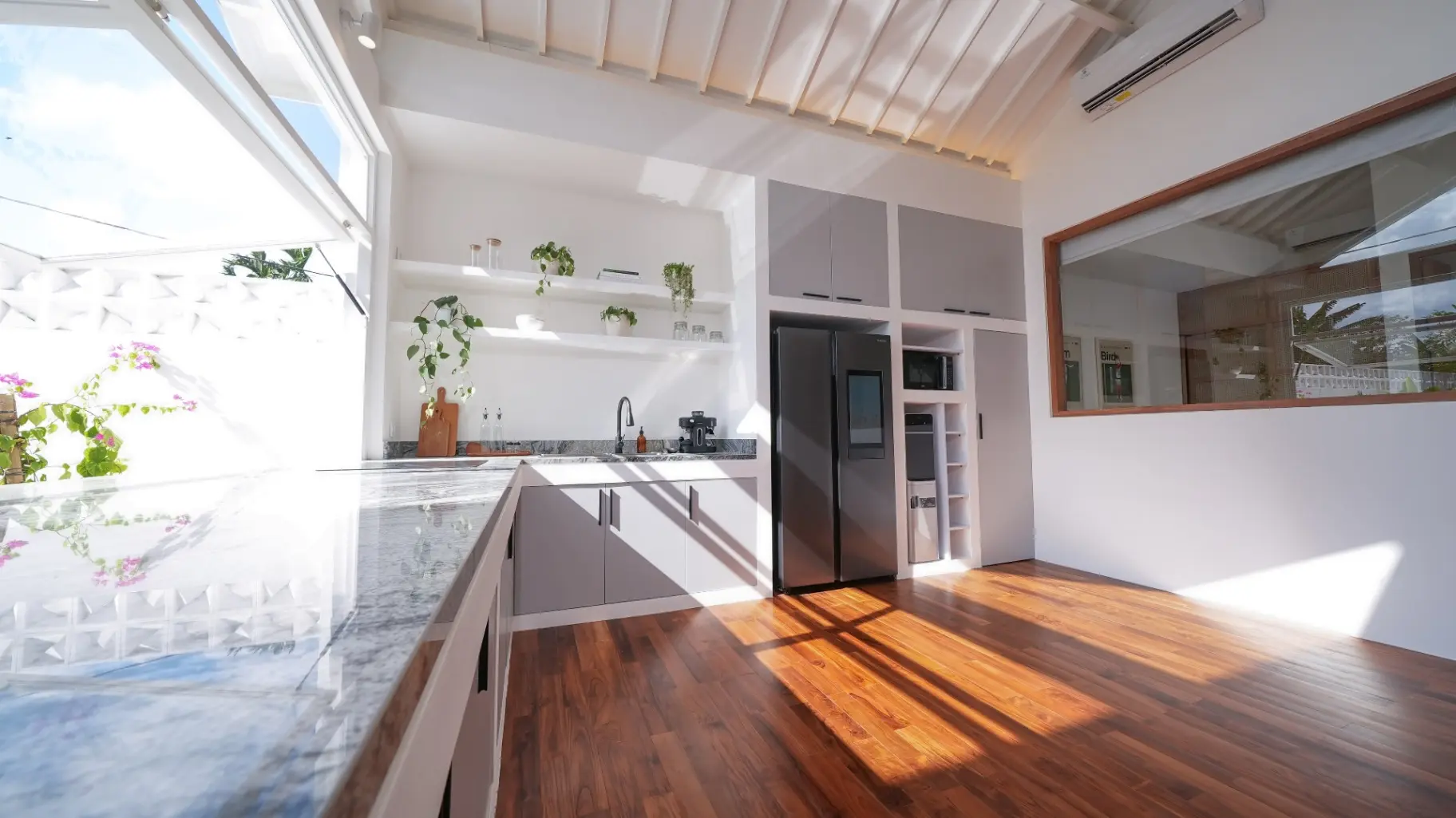 Villa Teman - 2BR Villa in Kedungu