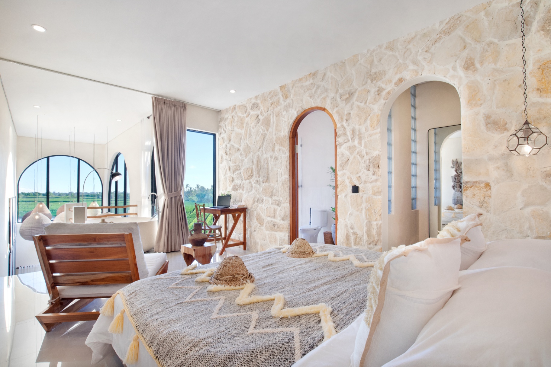 Private 1BR Kaba Kaba Luxury Loft With POOL And Bathub