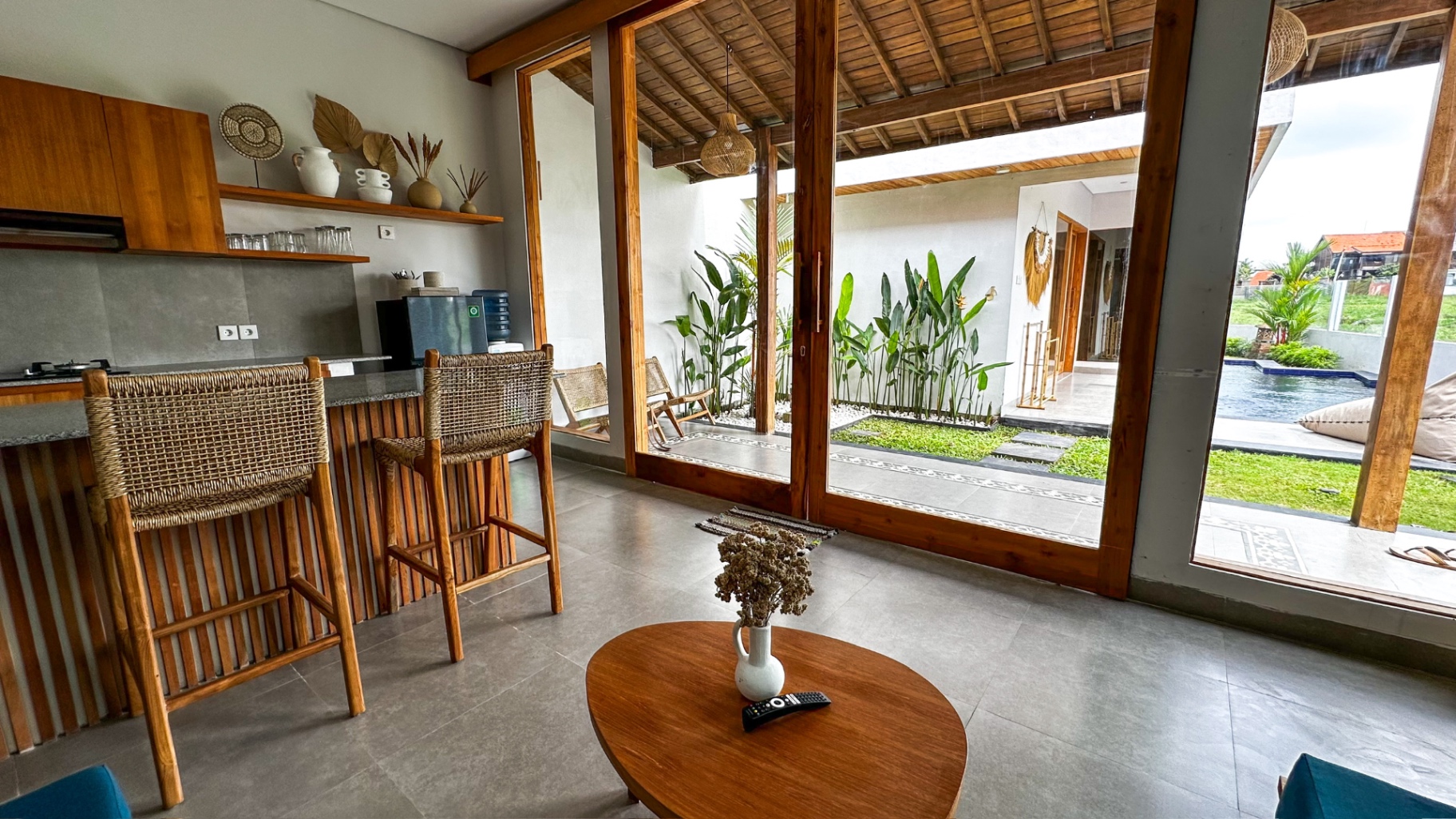 Villa image 3