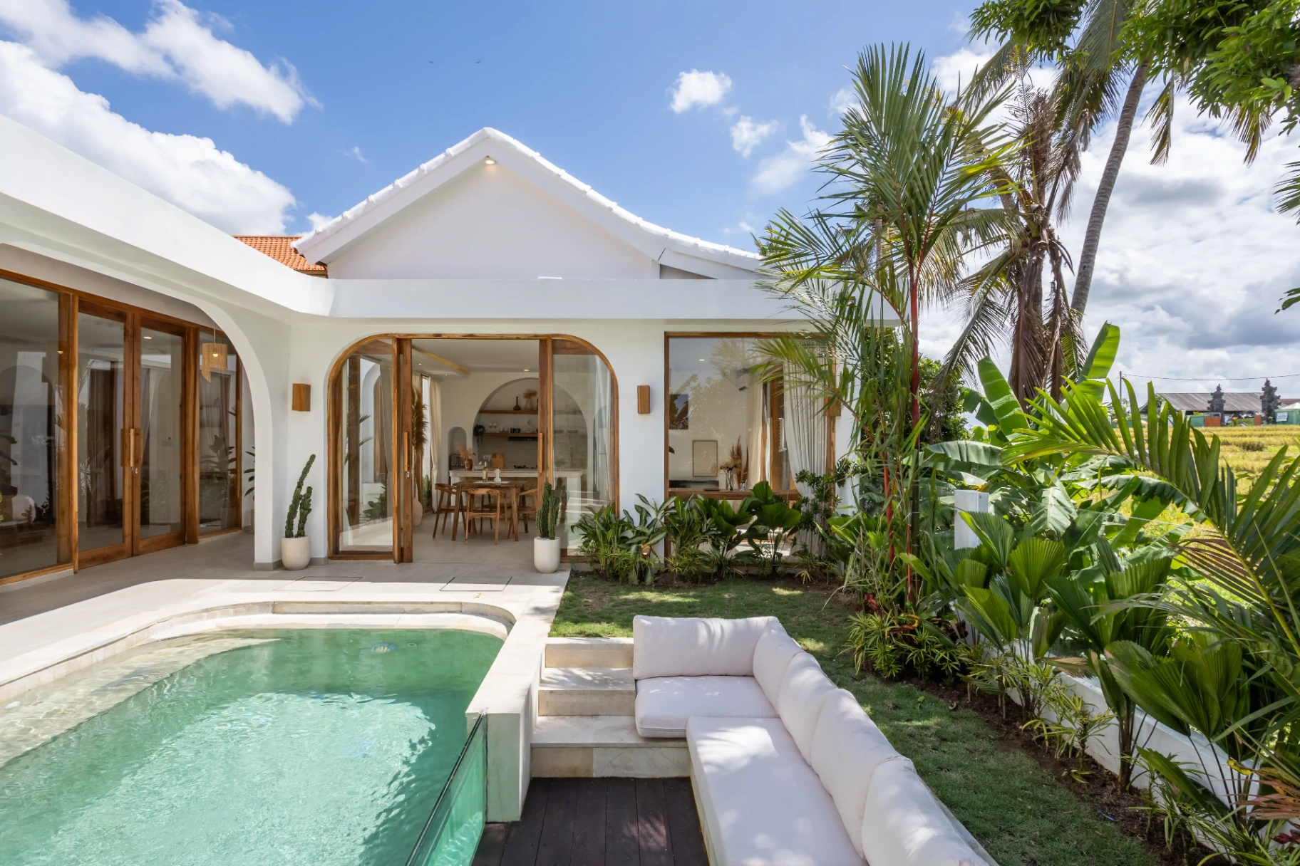 Villa image 1