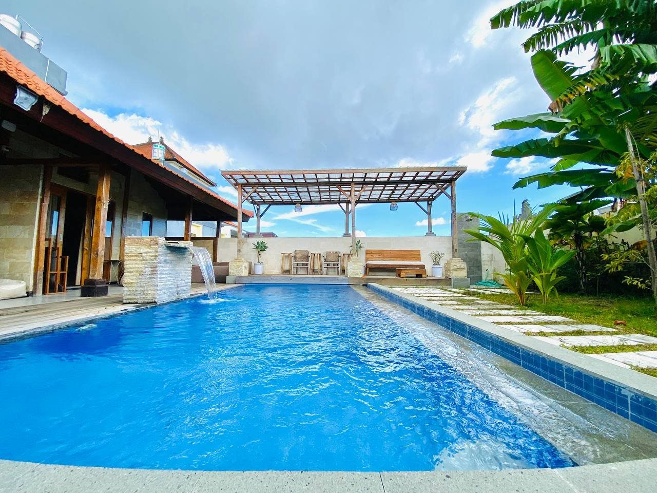 Villa image 2