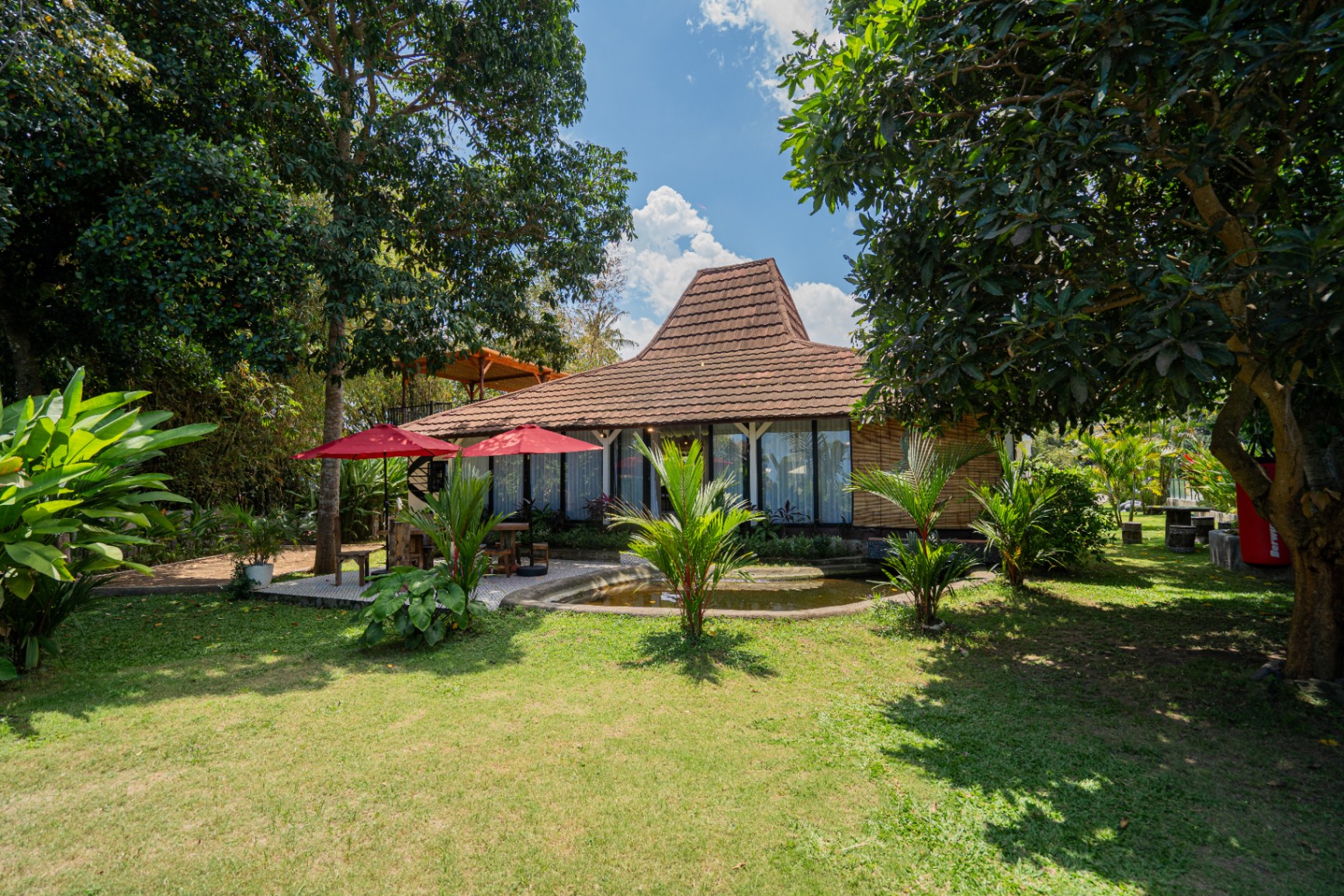 Villa image 3