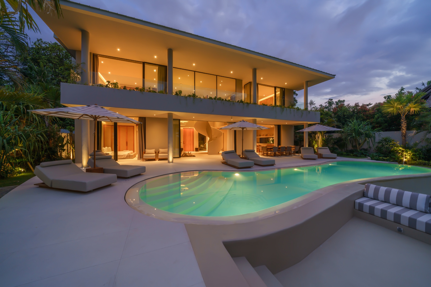 Villa image 1