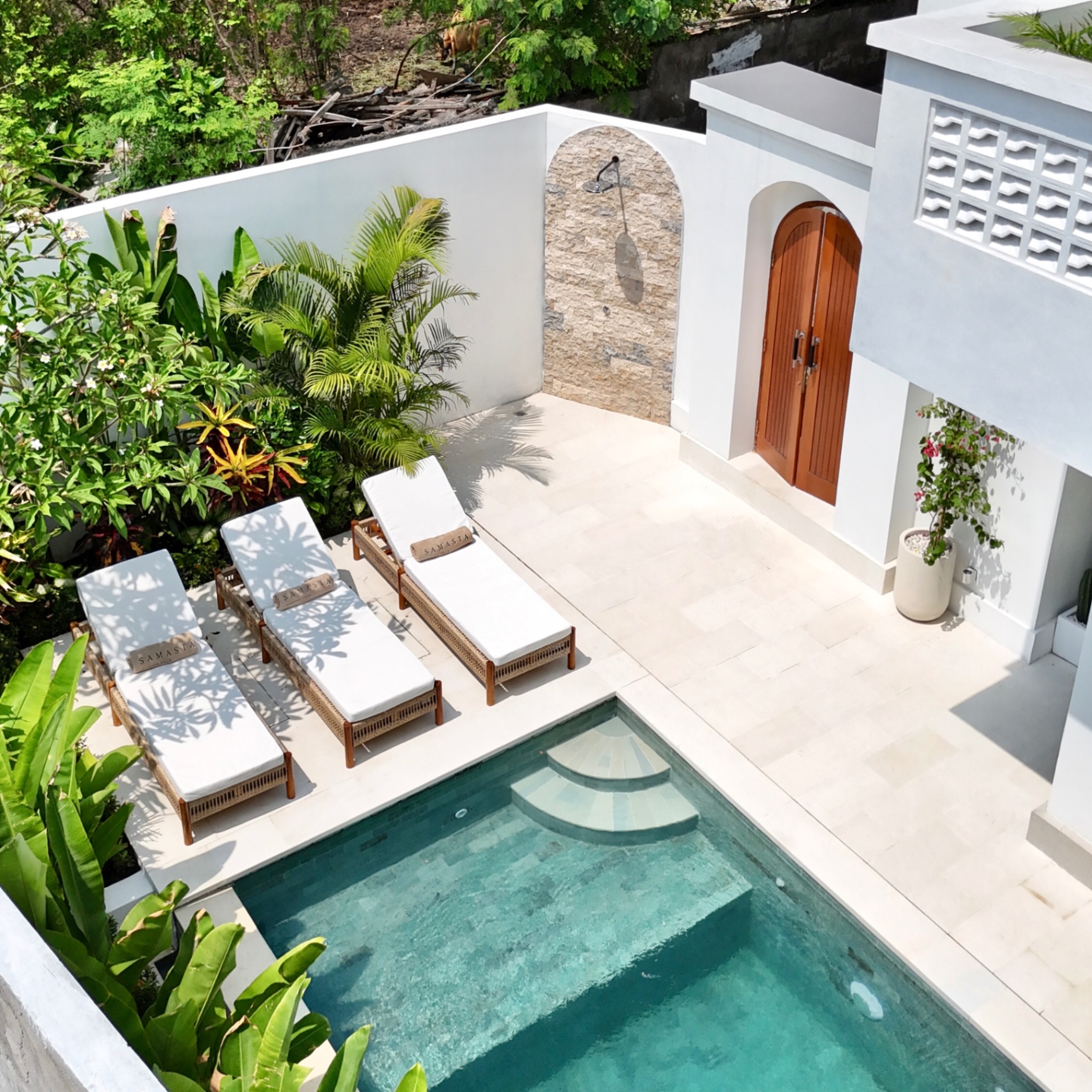 Villa image 2