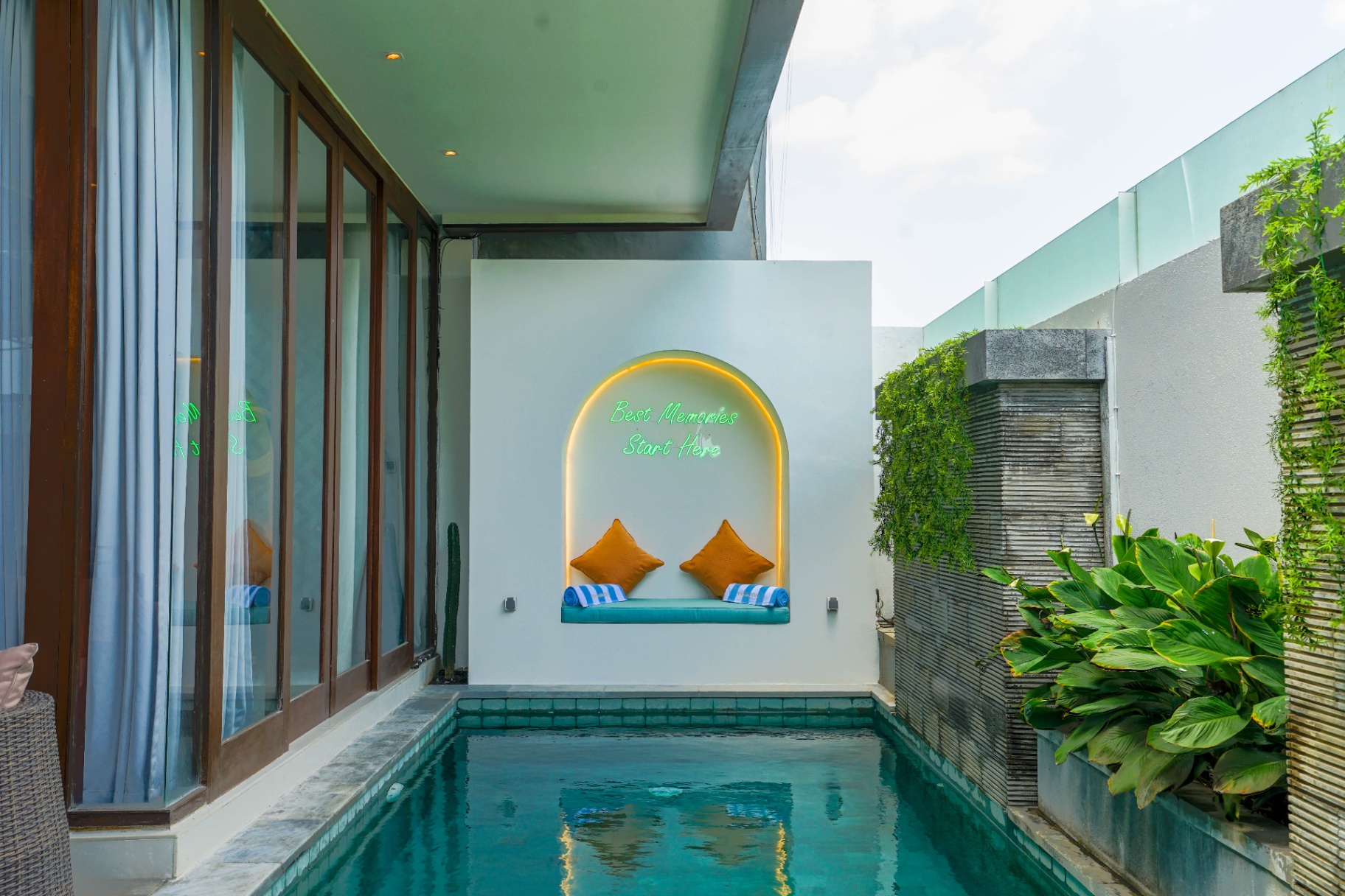 Villa image 2