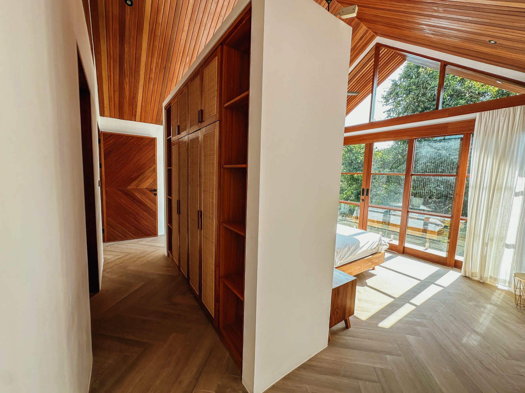 Villa image 3