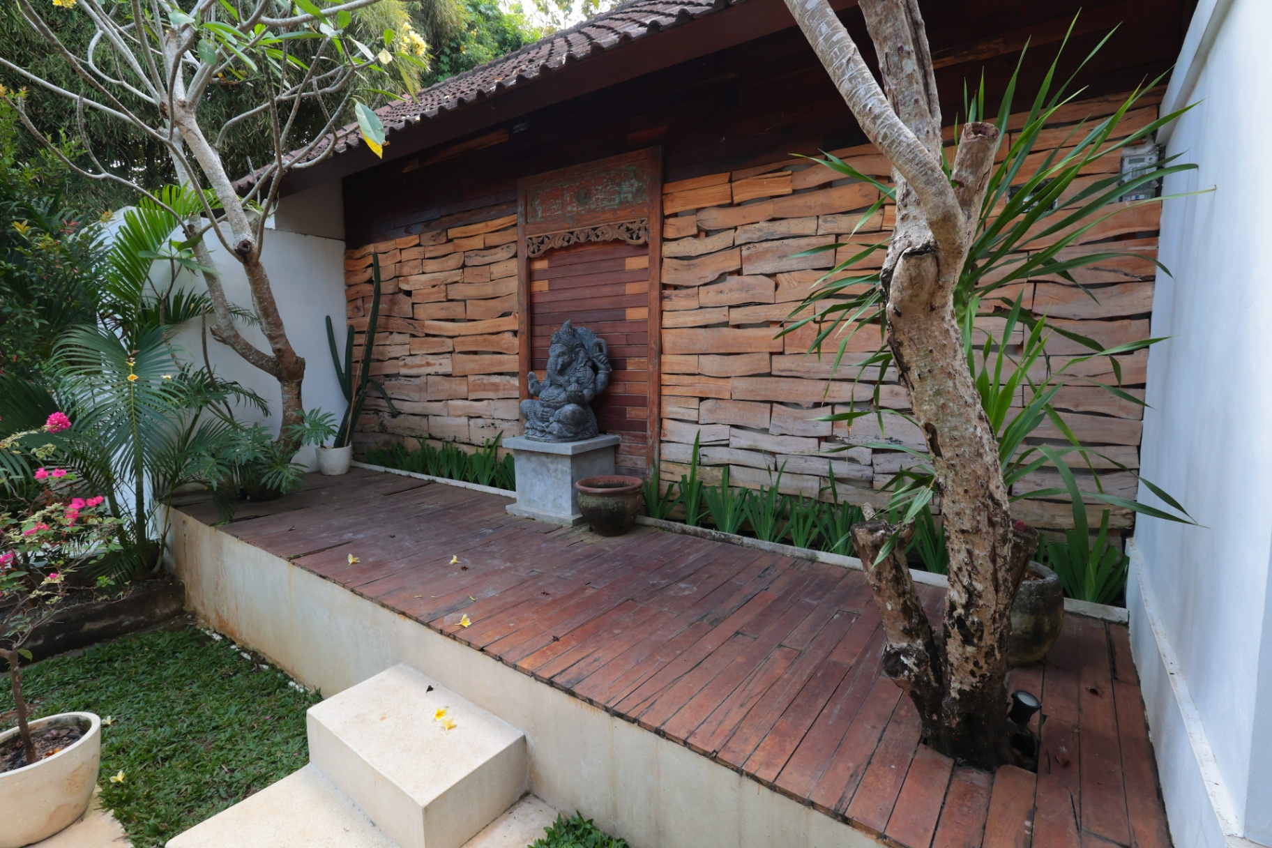 Villa image 3