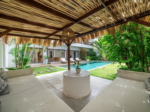 Villa image 3