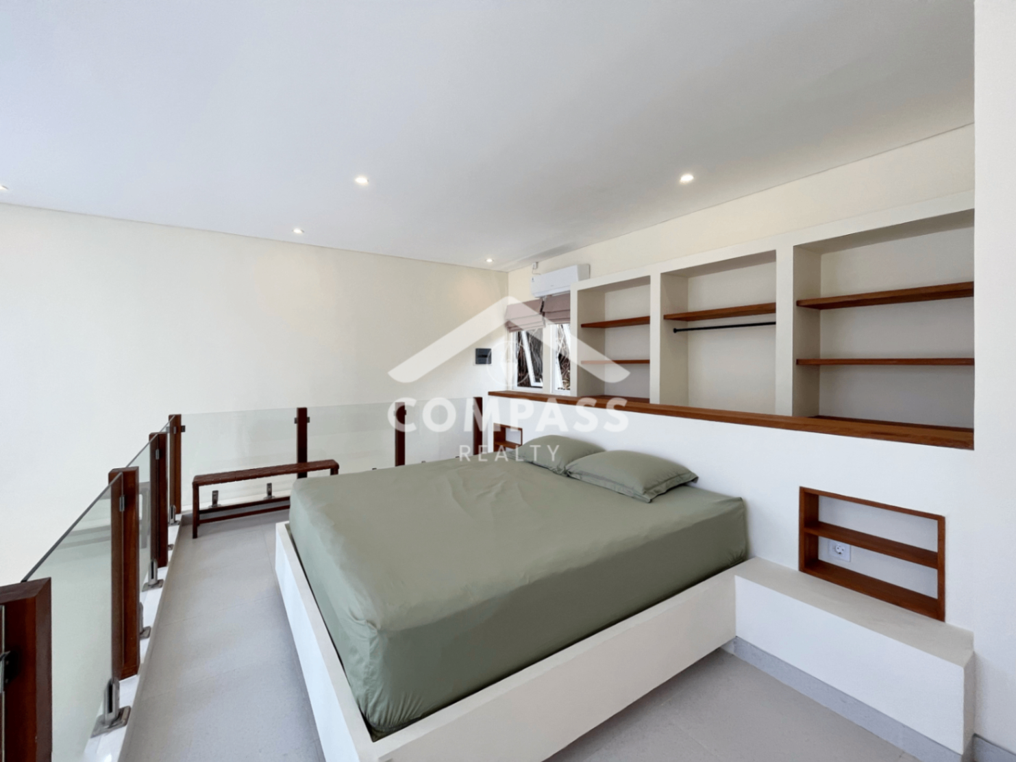 Villa image 3