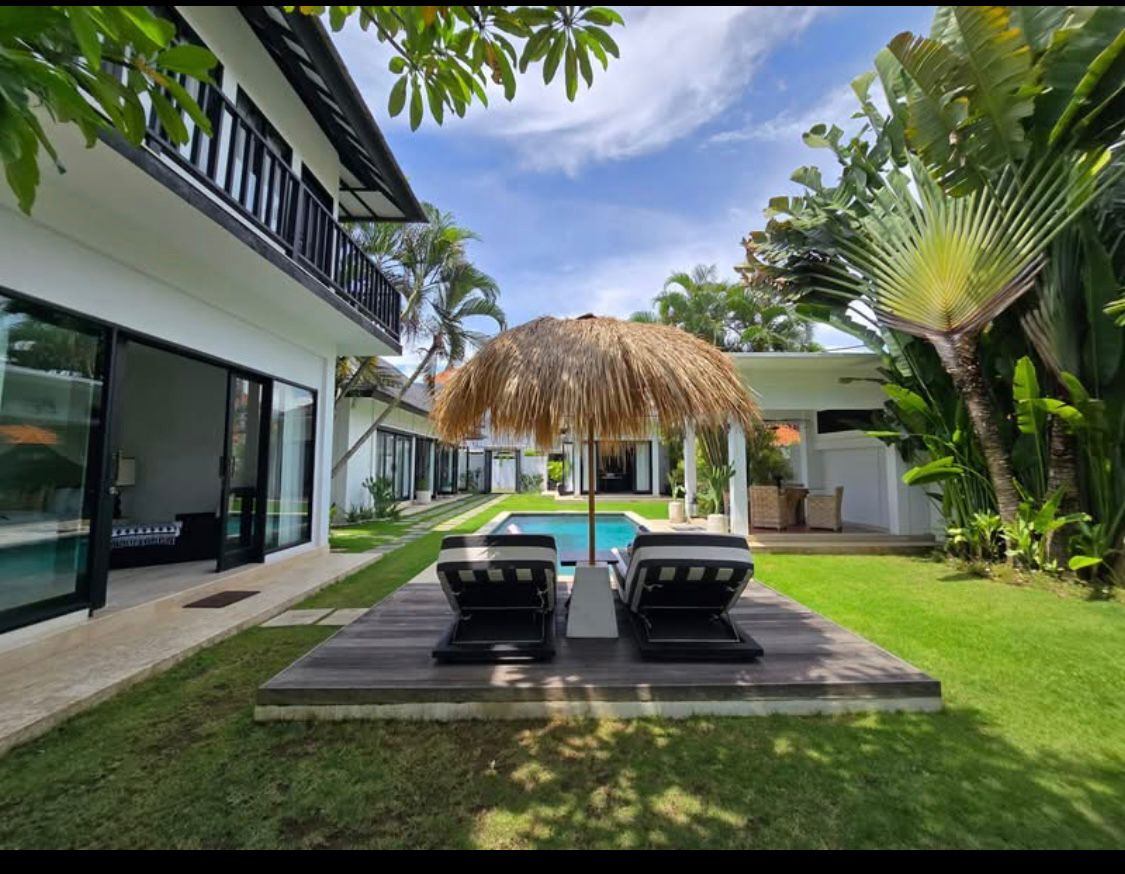 Villa image 2