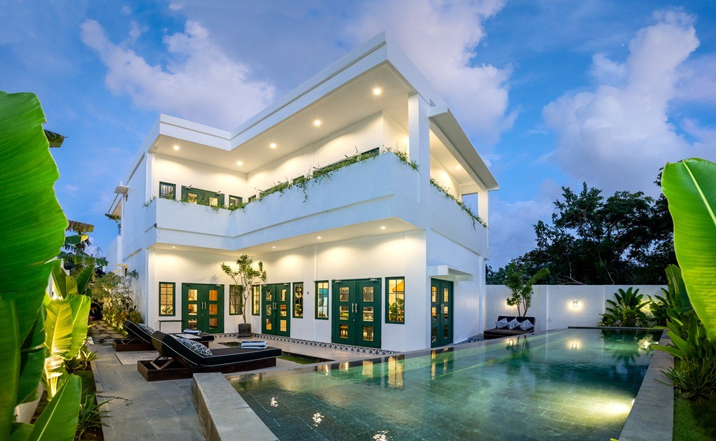 Villa image 1