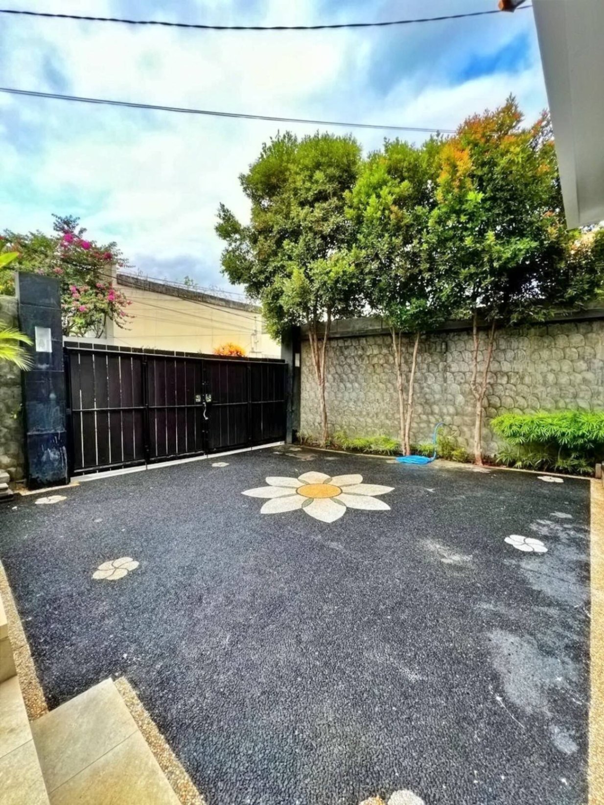 Villa image 2