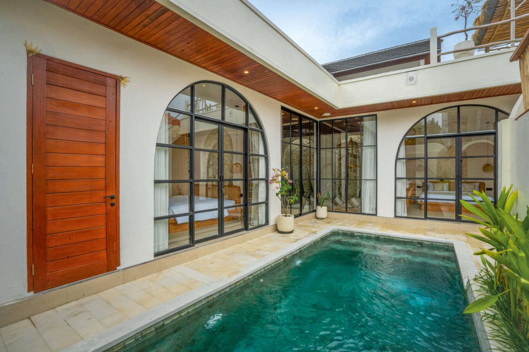 Villa image 1