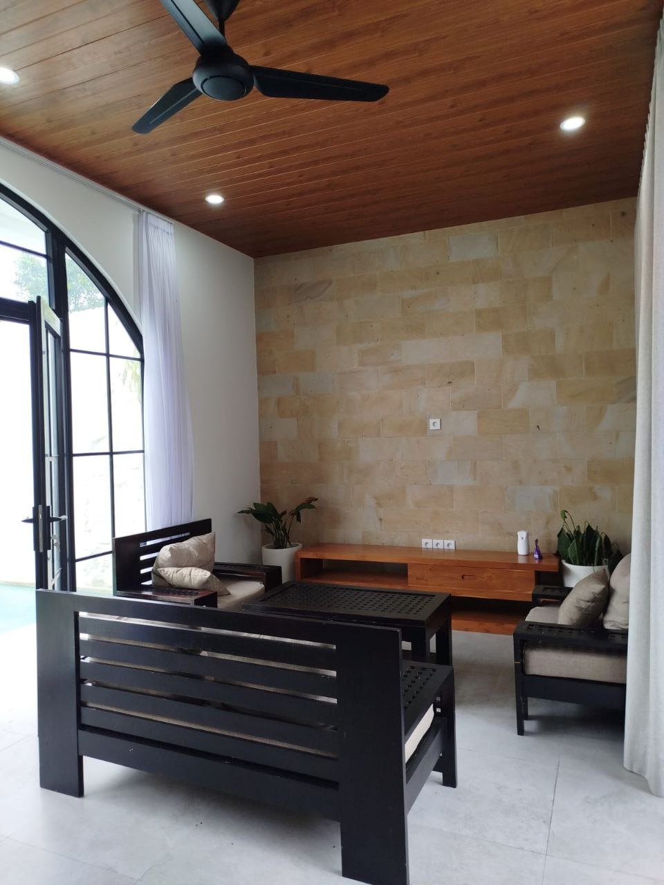 Villa image 4