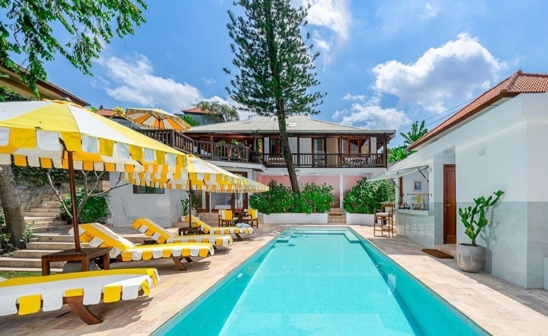 Villa image 1