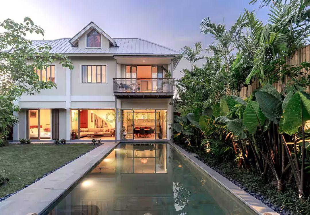Villa image 1