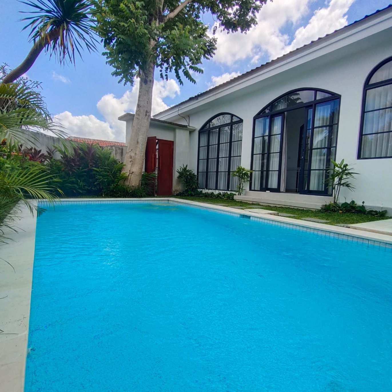 Villa image 2