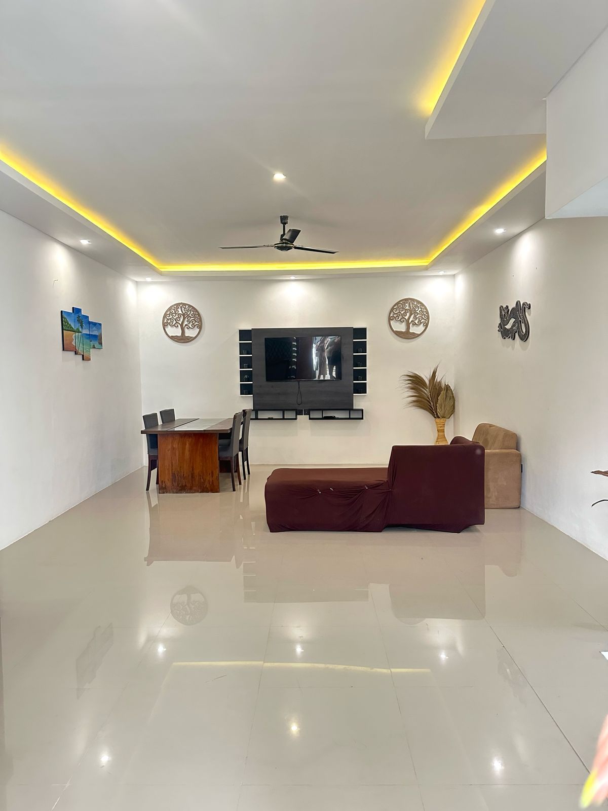 Villa image 1
