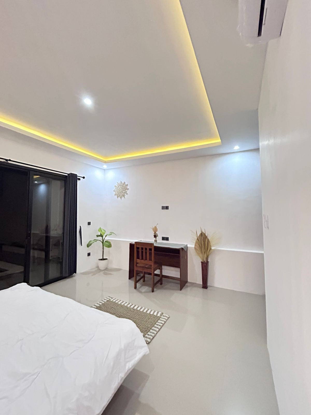 Villa image 2