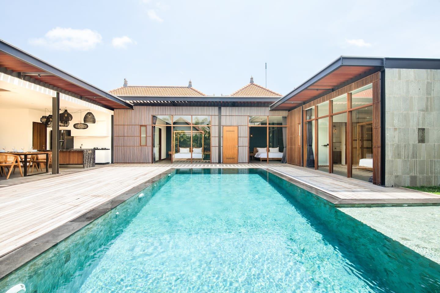 Villa image 2
